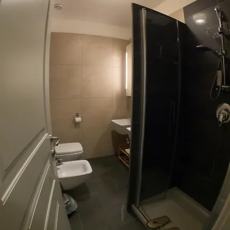 Bed and breakfast Five Roses