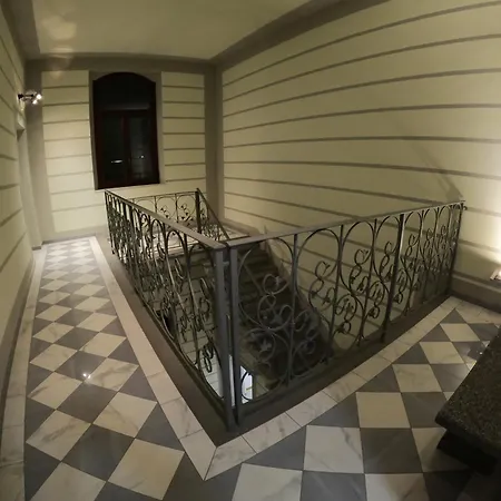 Five Roses Bed & Breakfast Pisa