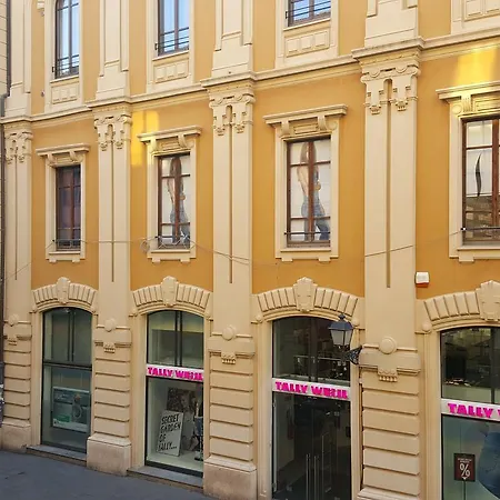 فندق مبيت وإفطار Five Roses