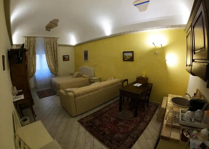 Bed and breakfast Five Roses