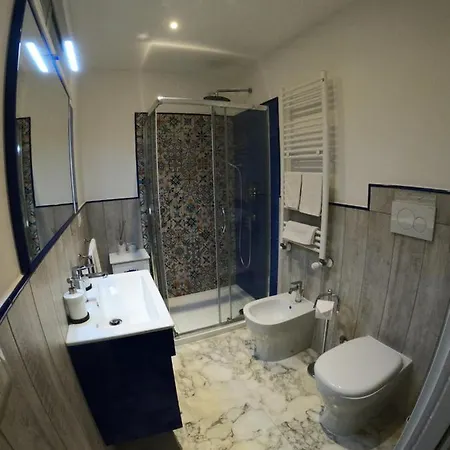 Bed and Breakfast Five Roses Πίζα