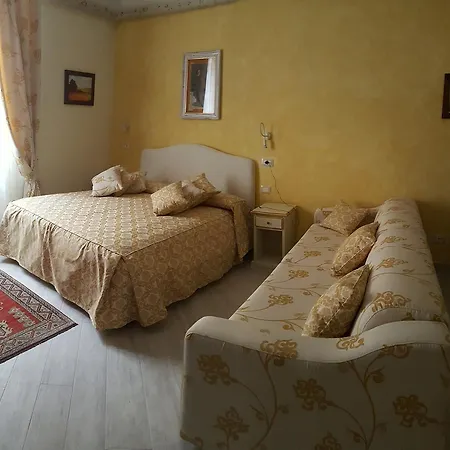Five Roses 4* Πίζα