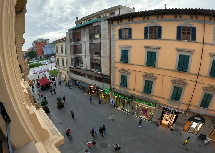Five Roses 4* Piza
